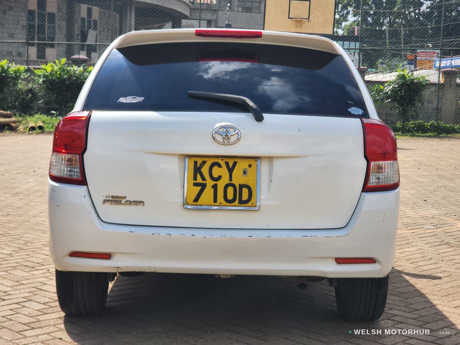 2013 Toyota Fielder 1.5L Petrol Hatchback, photo 7