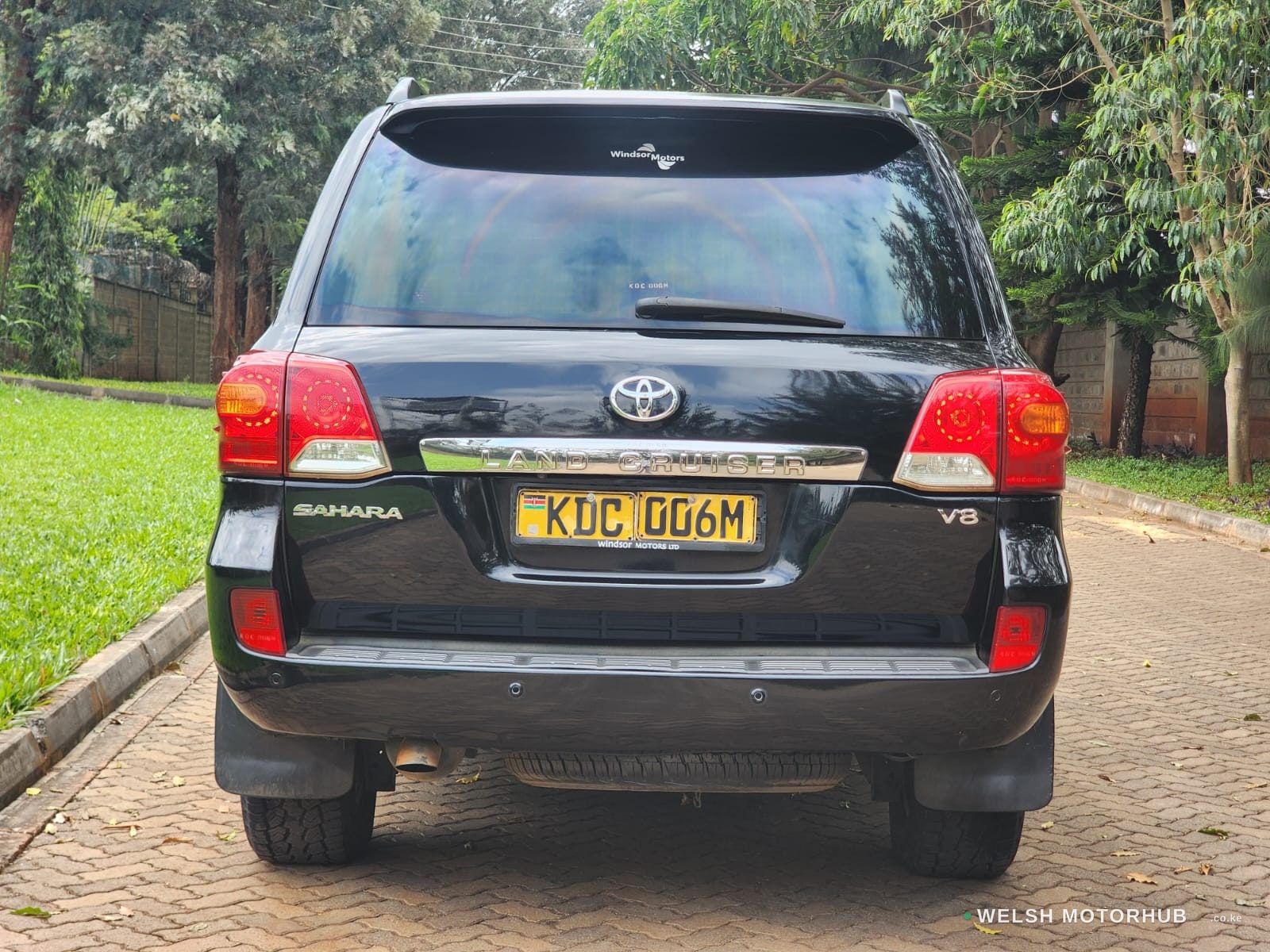 2013 Toyota Land Cruiser 200 Sahara 4.5L Diesel SUV, photo 8