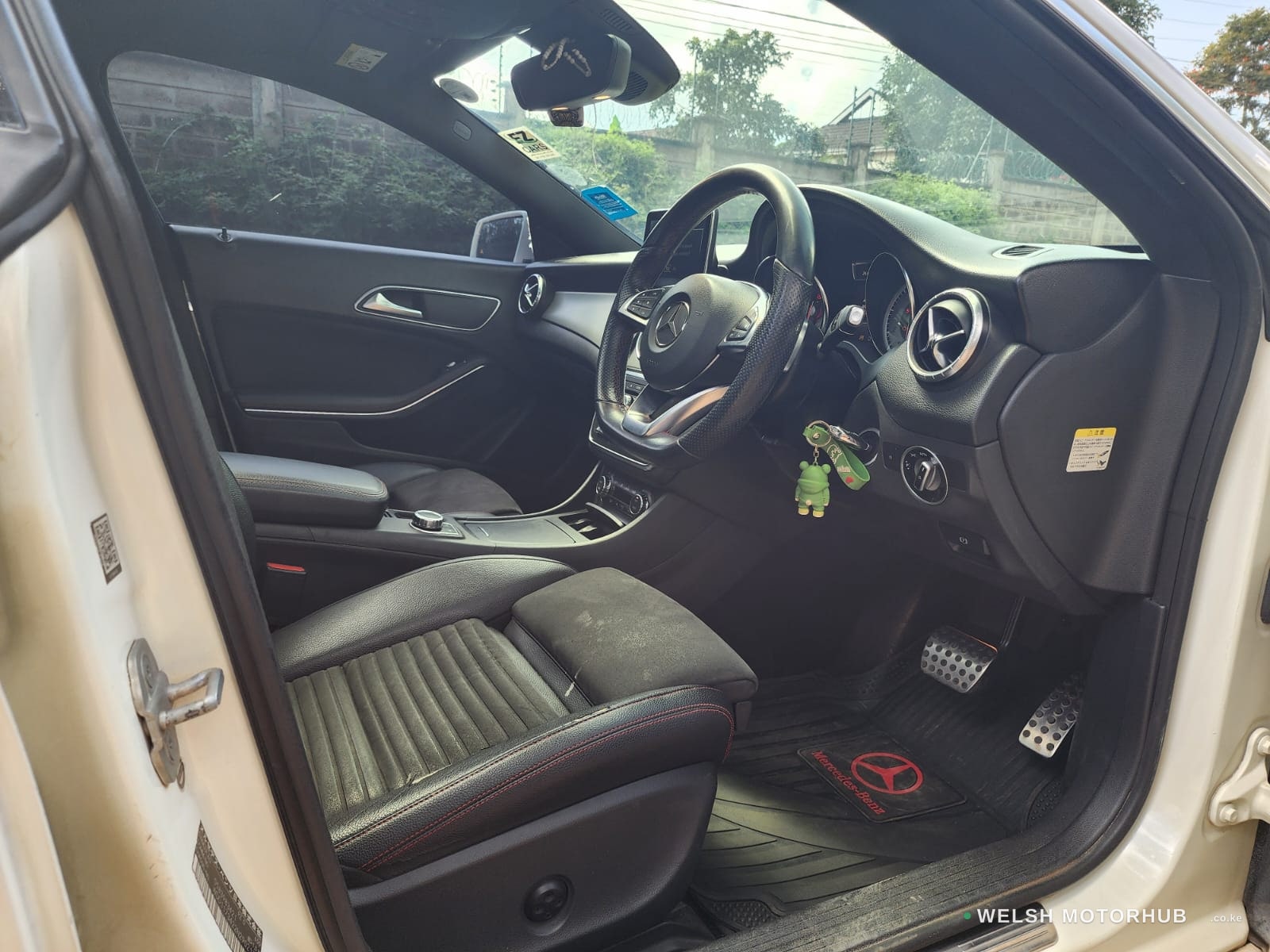 2016 Mercedes-Benz CLA 180 1.6L Petrol Sedan, photo 13