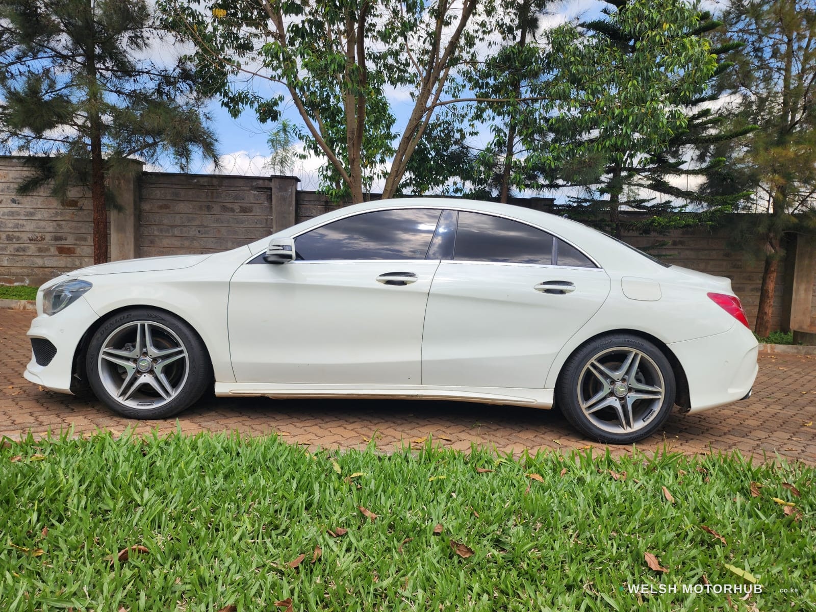 2016 Mercedes-Benz CLA 180 1.6L Petrol Sedan, photo 4
