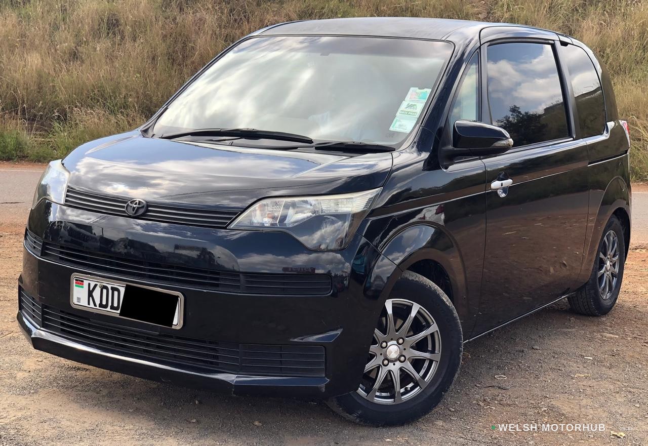 2014 Toyota Spade 1.5L Petrol MPV, photo 2