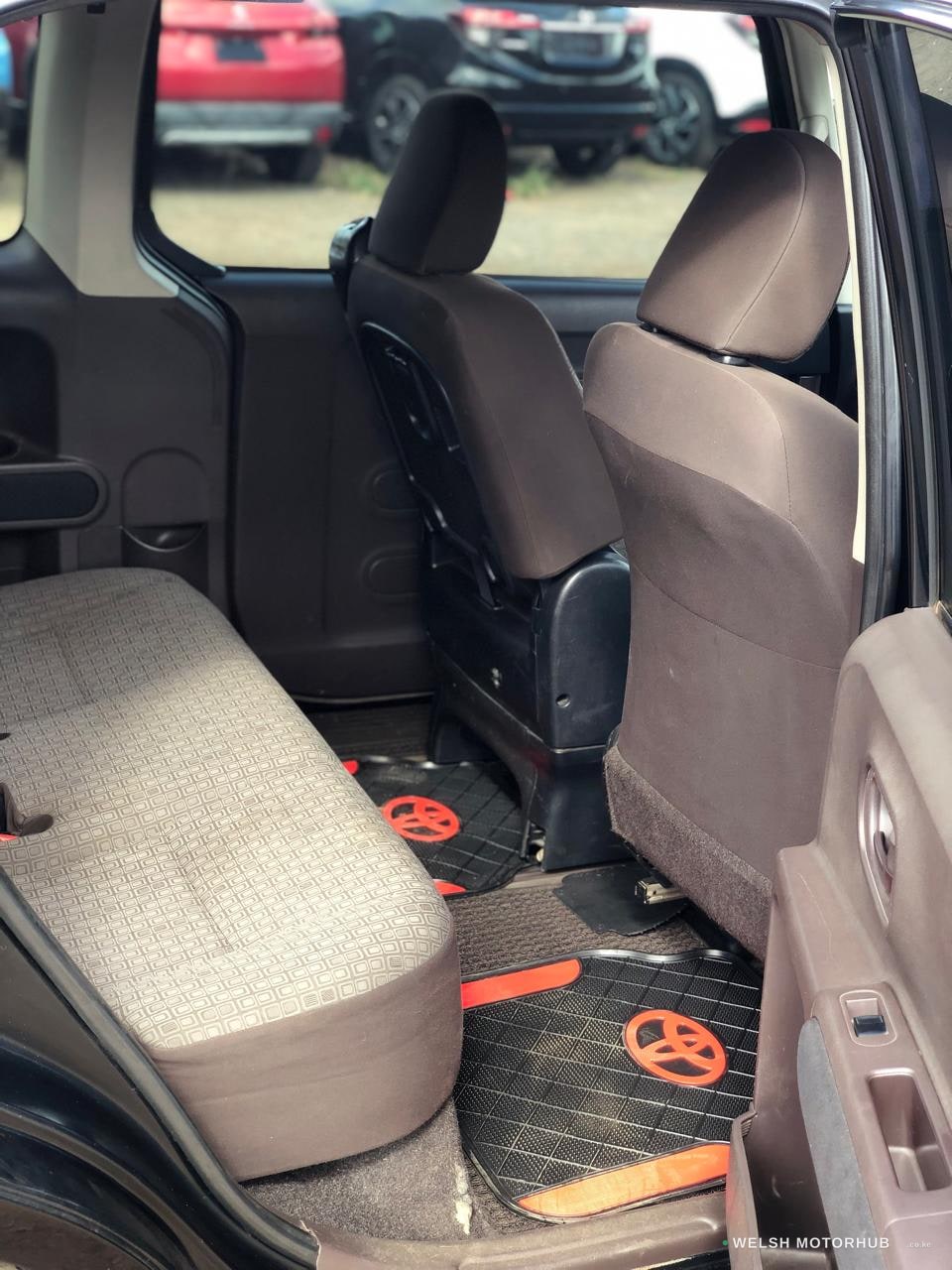 2014 Toyota Spade 1.5L Petrol MPV, photo 11