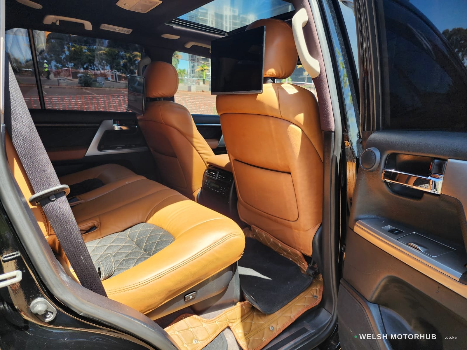 2014 Toyota Land Cruiser V8 4.6L Petrol SUV, photo 14
