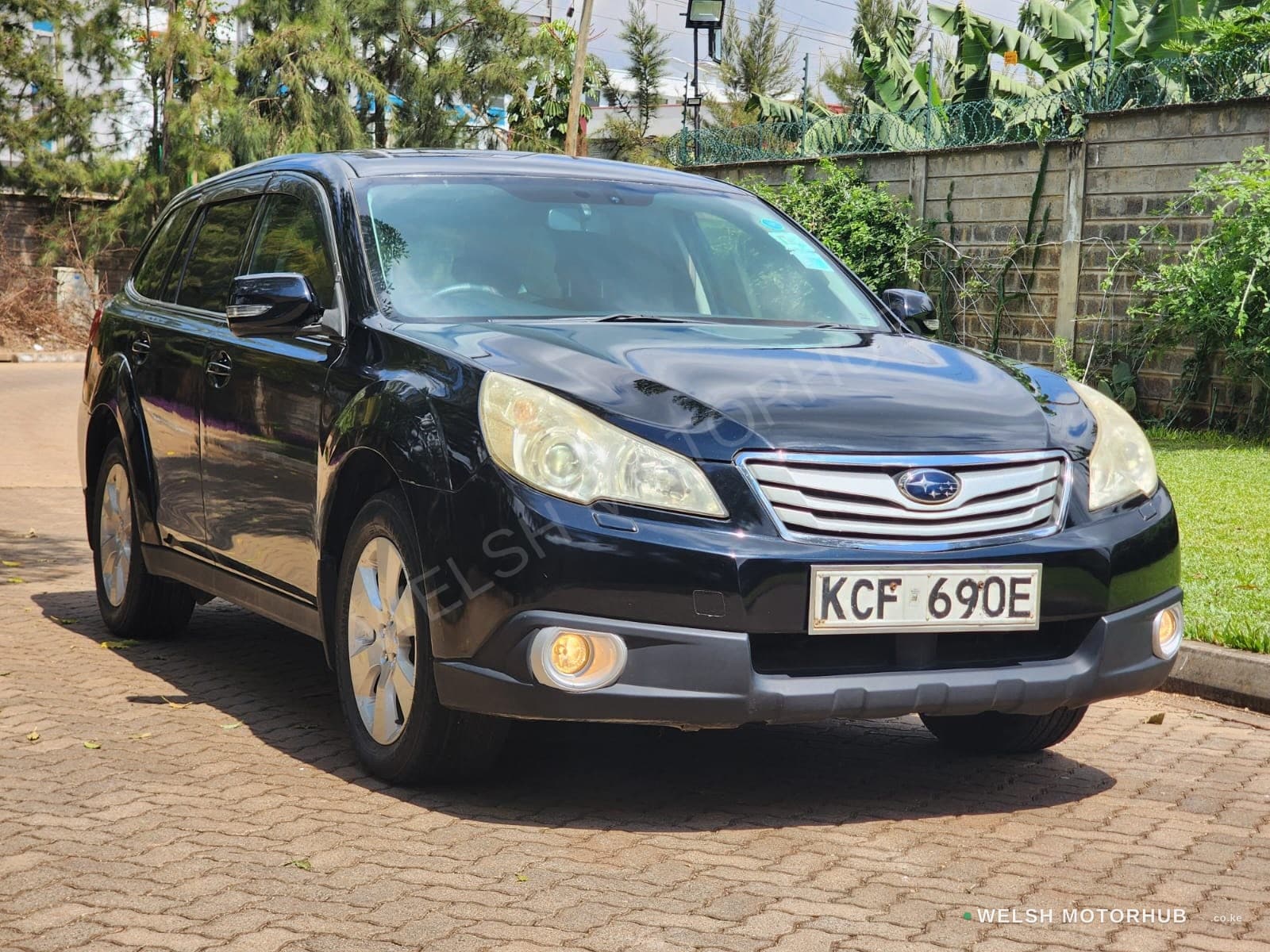 2008 Subaru Outback 2.5L Petrol SUV, photo 2