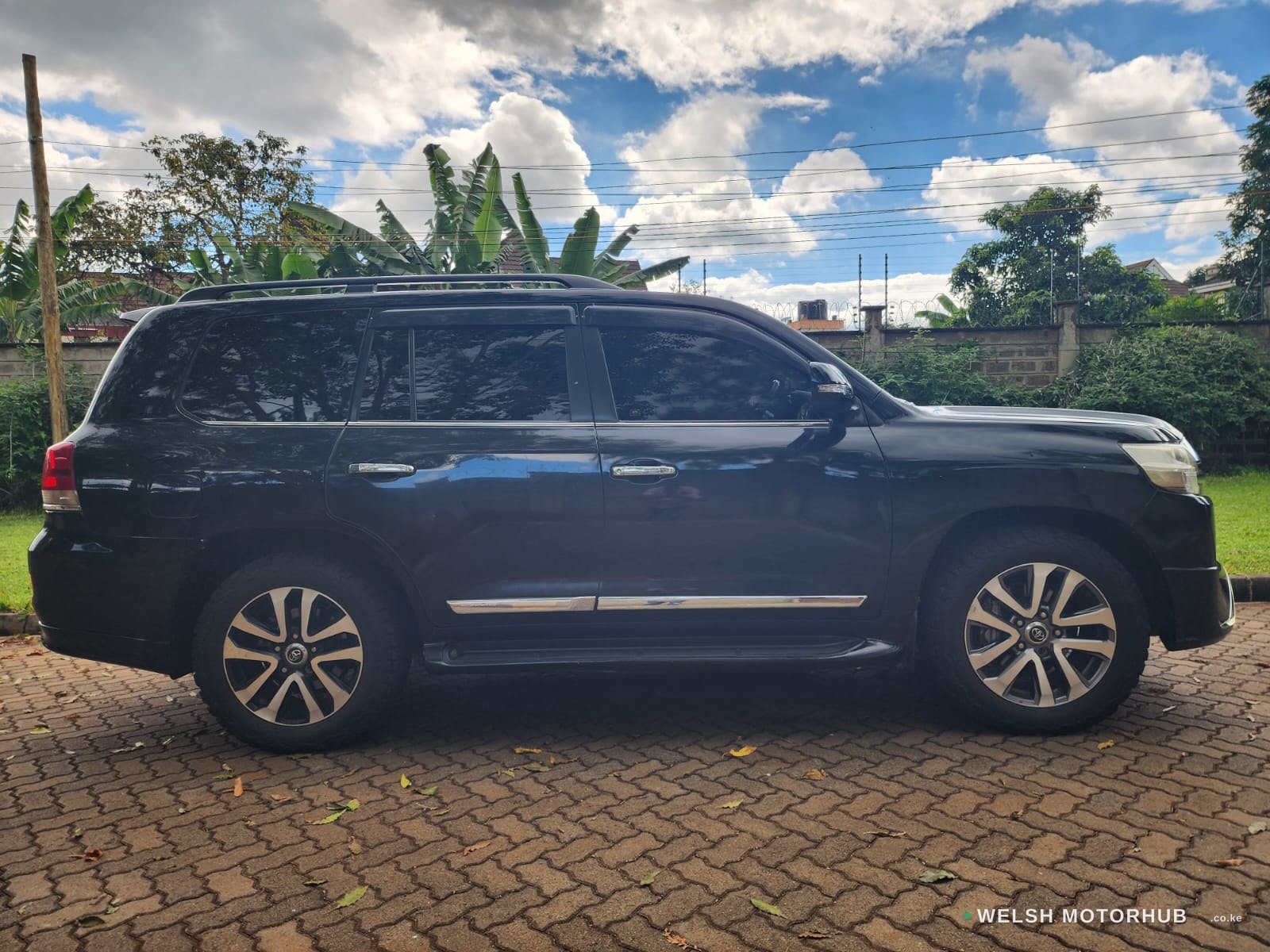 2016 Toyota Land Cruiser 200 ZX 4.6L Petrol SUV, photo 6