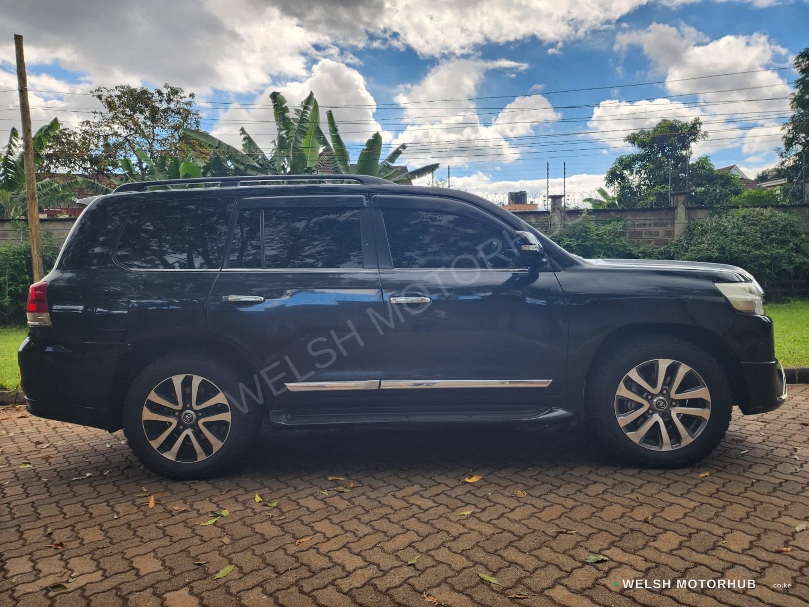 2016 Toyota Land Cruiser 200 ZX 4.6L Petrol SUV, photo 6