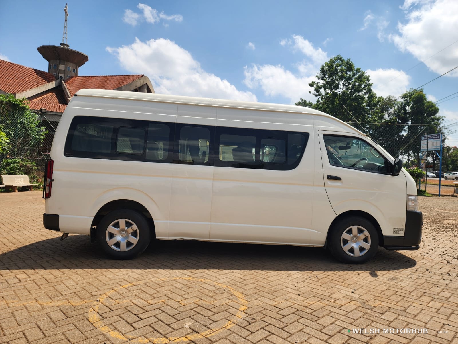 2023 Toyota Hiace 9L 3L Diesel Van, photo 7