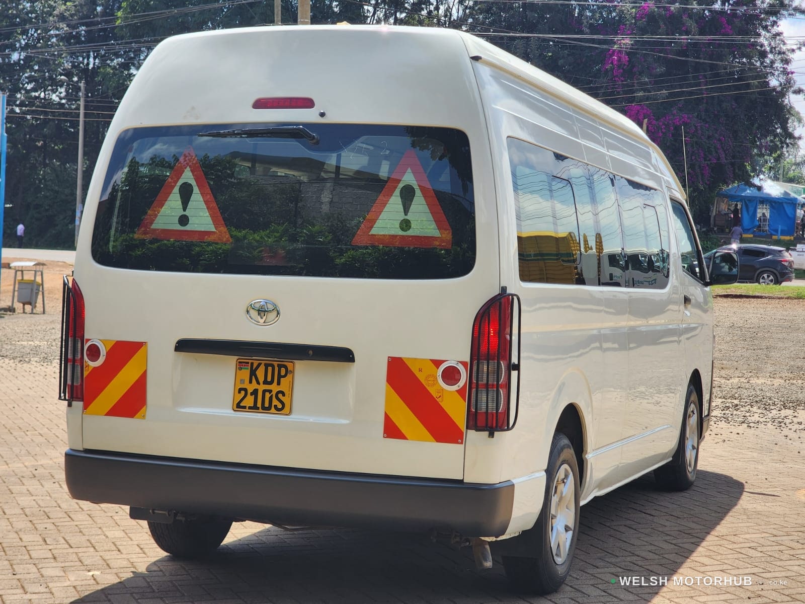 2023 Toyota Hiace 9L 3L Diesel Van, photo 5