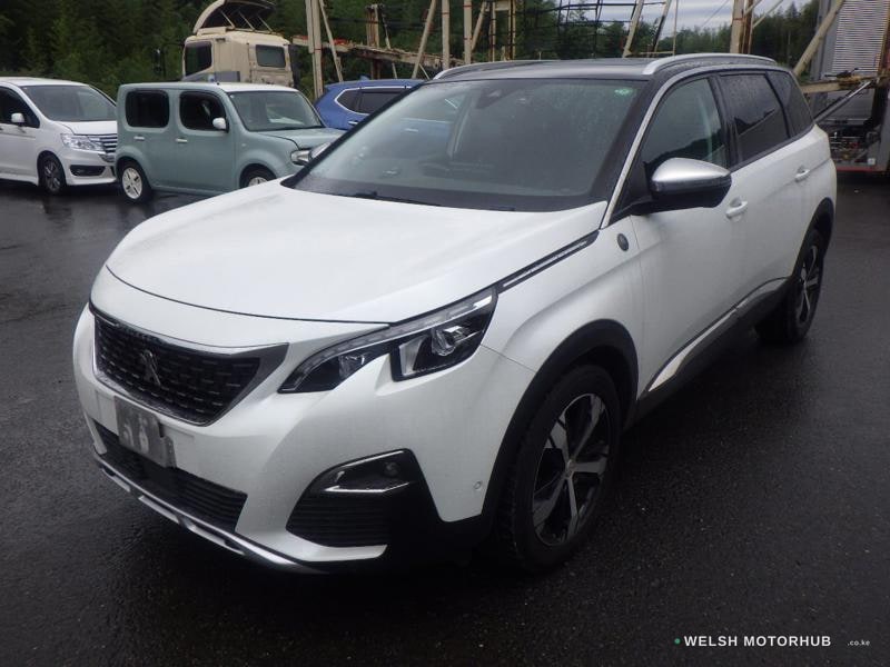 2019 Peugeot 5008 1.6L Petrol SUV, photo 5