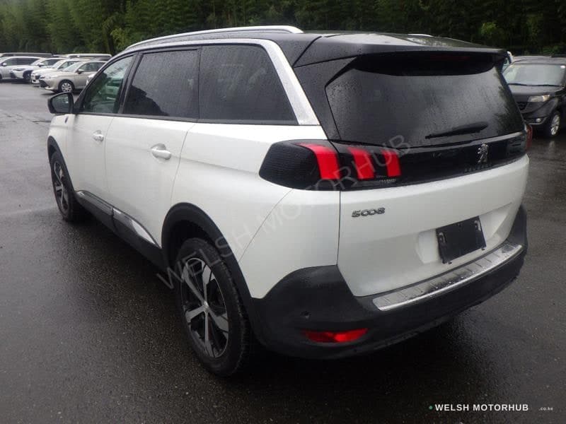 2019 Peugeot 5008 1.6L Petrol SUV, photo 4