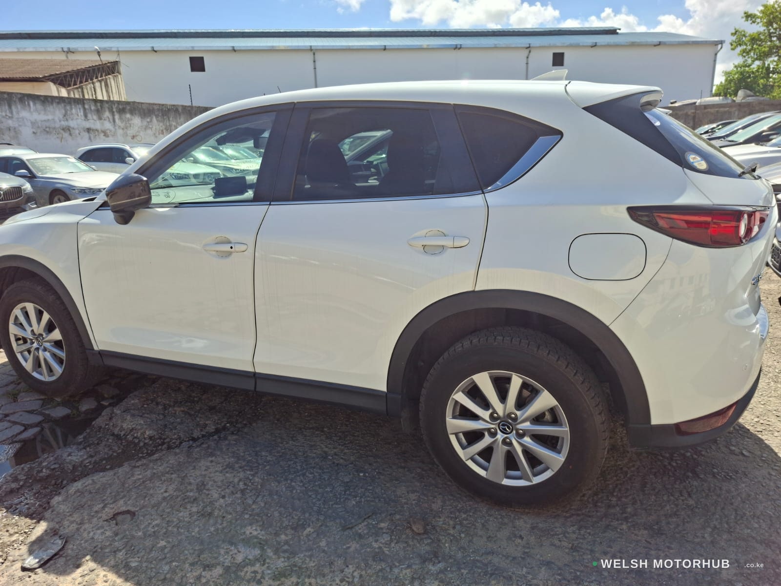 2021 Mazda CX-5 20S Black Tone Edition 2L Petrol SUV, photo 2