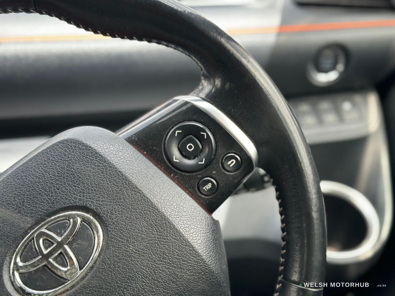 2019 Toyota Sienta Petrol MPV, photo 14