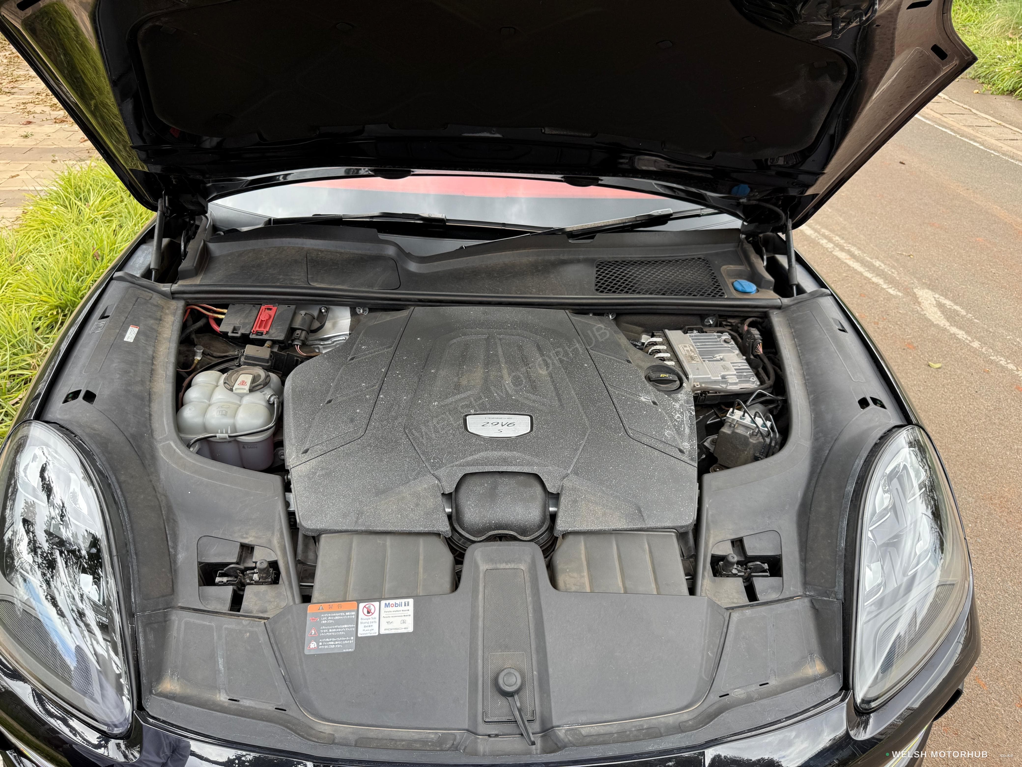 2019 Porsche Cayenne 2.9L Petrol SUV, photo 15