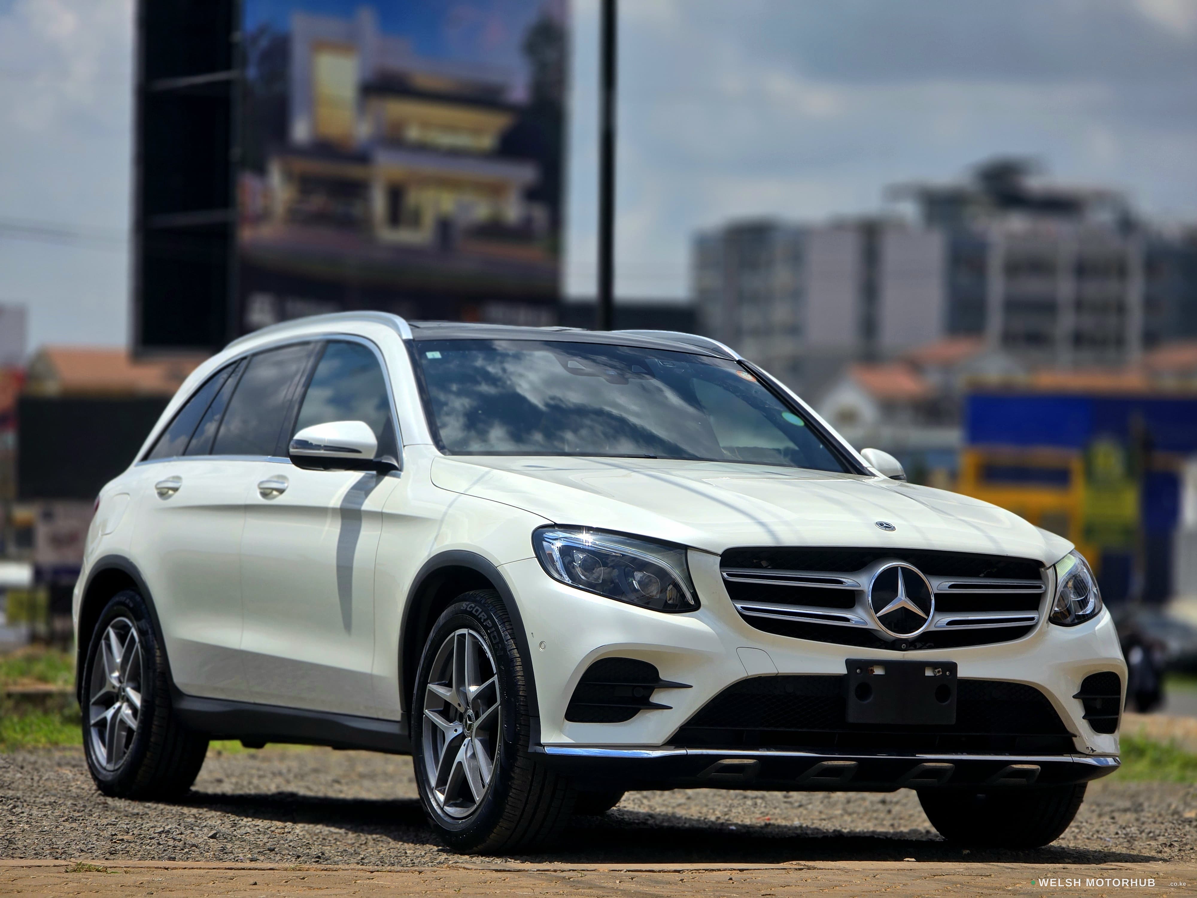 2019 Mercedes-Benz GLC 220d AMG-LINE 4Matic 2.2L Diesel SUV, photo 2