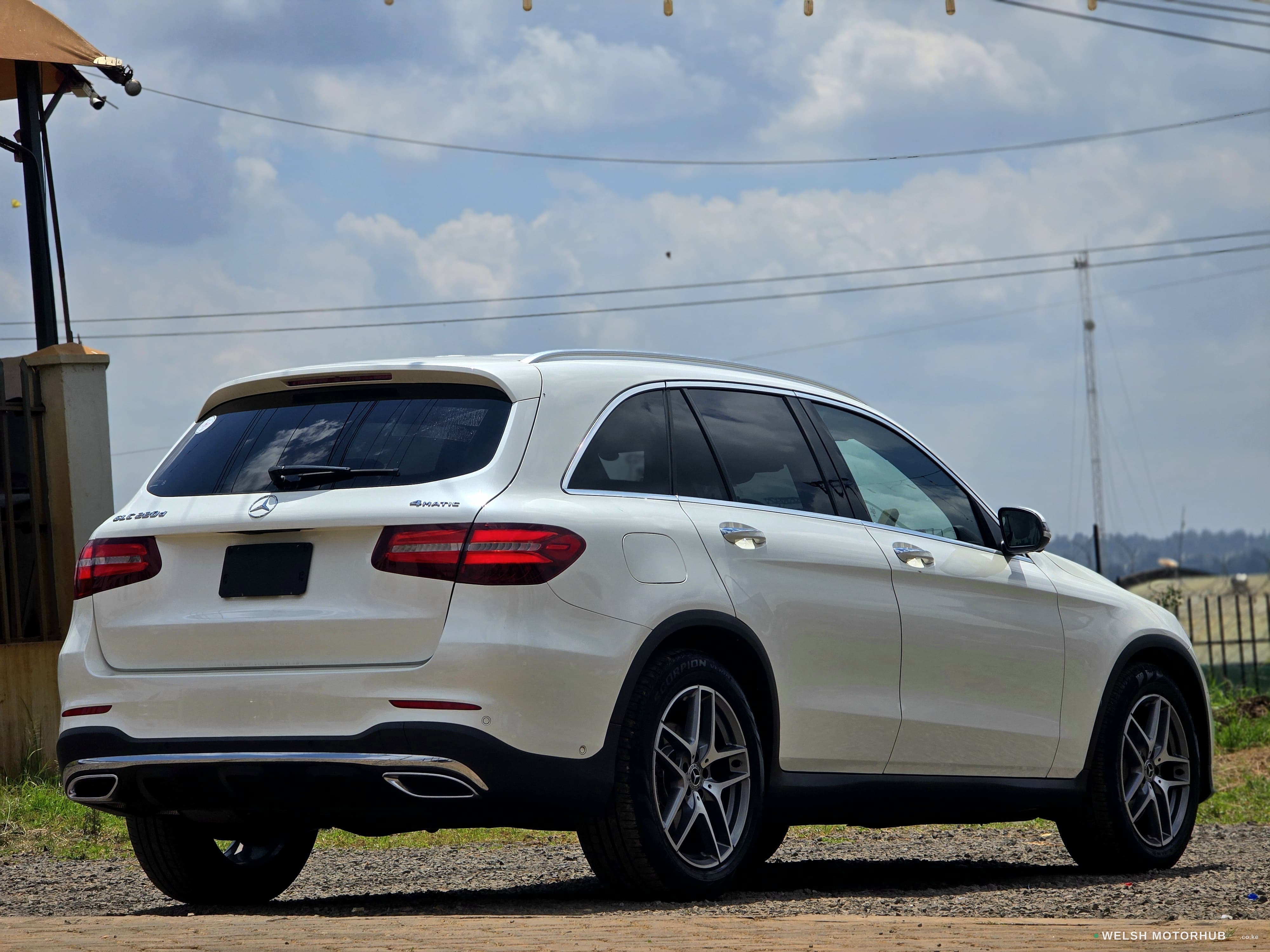 2019 Mercedes-Benz GLC 220d AMG-LINE 4Matic 2.2L Diesel SUV, photo 4