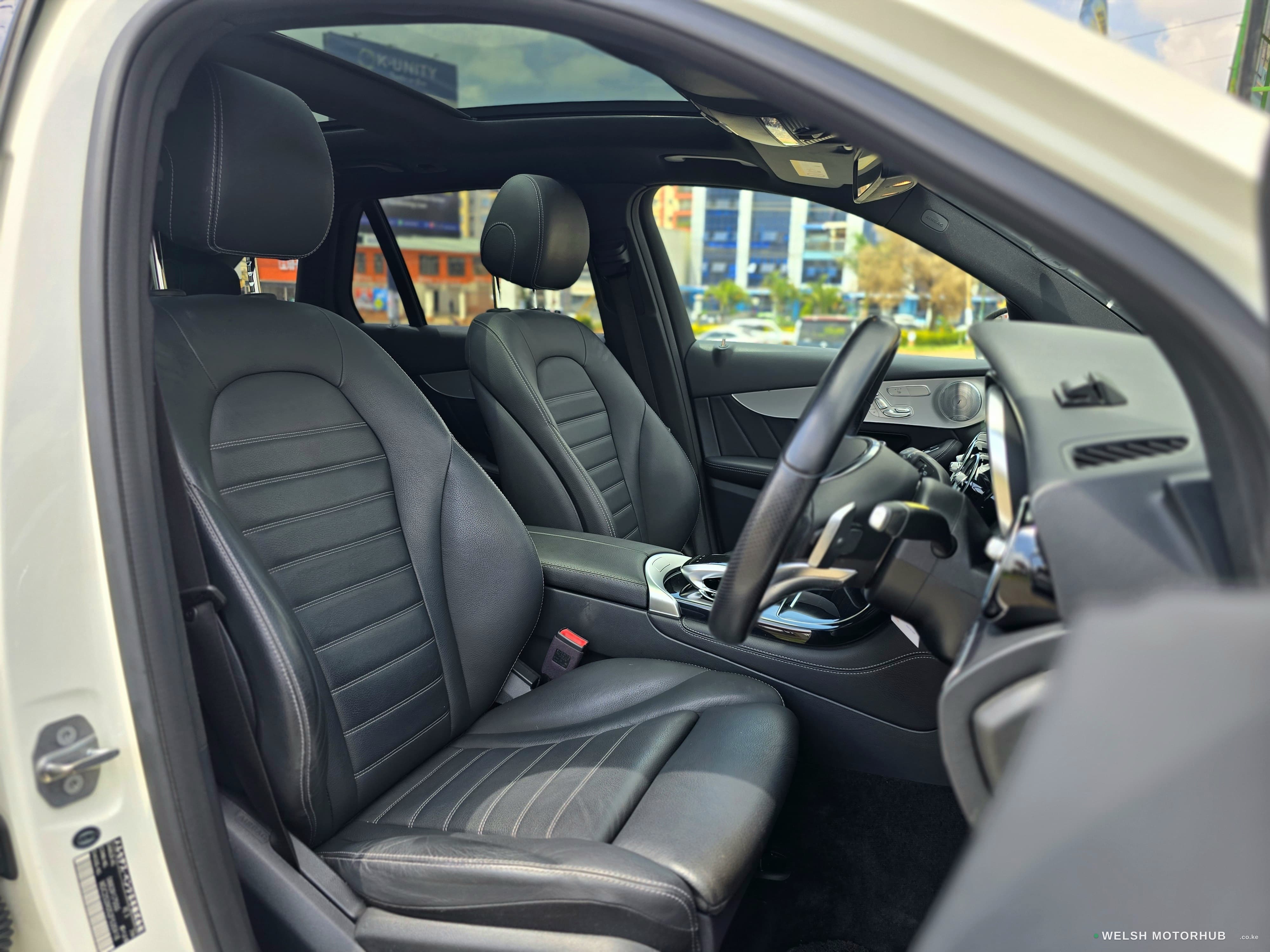 2019 Mercedes-Benz GLC 220d AMG-LINE 4Matic 2.2L Diesel SUV, photo 10