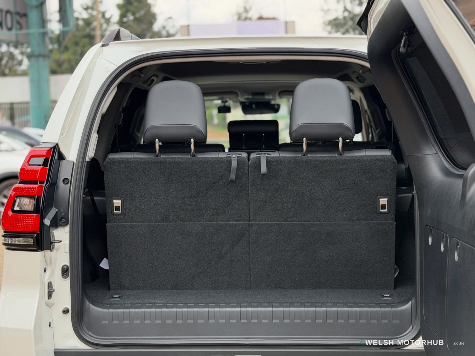 2019 Toyota Prado J150 TX-L MODELISTA KIT 2.8L Diesel SUV, photo 10