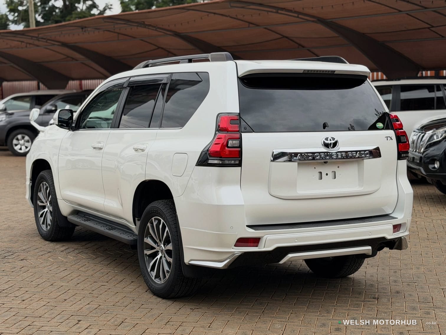 2019 Toyota Prado J150 TX-L MODELISTA KIT 2.8L Diesel SUV, photo 6