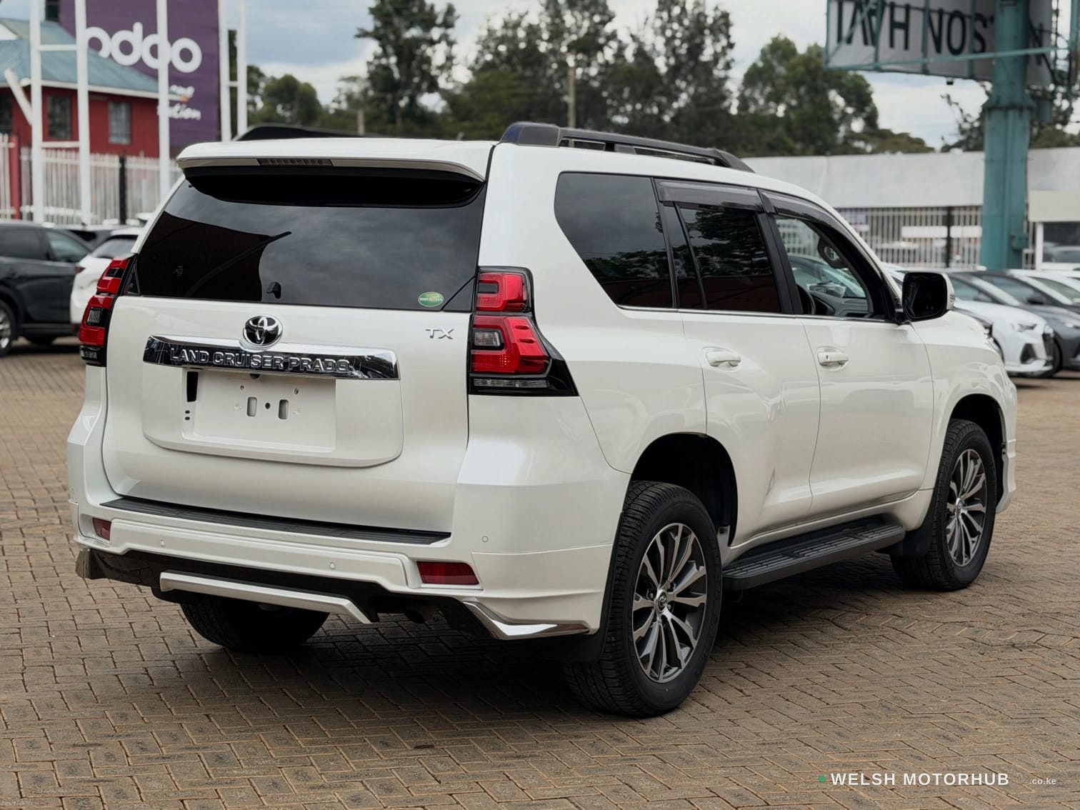2019 Toyota Prado J150 TX-L MODELISTA KIT 2.8L Diesel SUV, photo 4