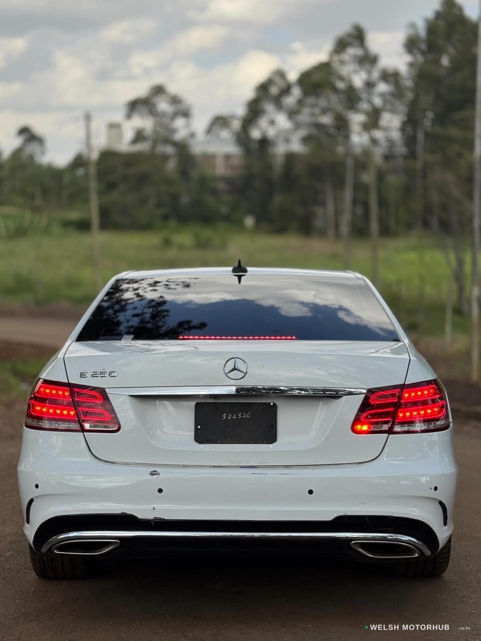 2016 Mercedes-Benz E250 2L Petrol Sedan, photo 5