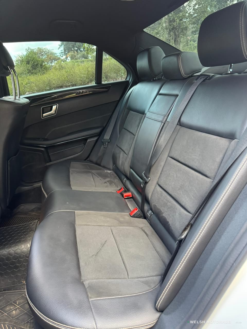 2016 Mercedes-Benz E250 2L Petrol Sedan, photo 12