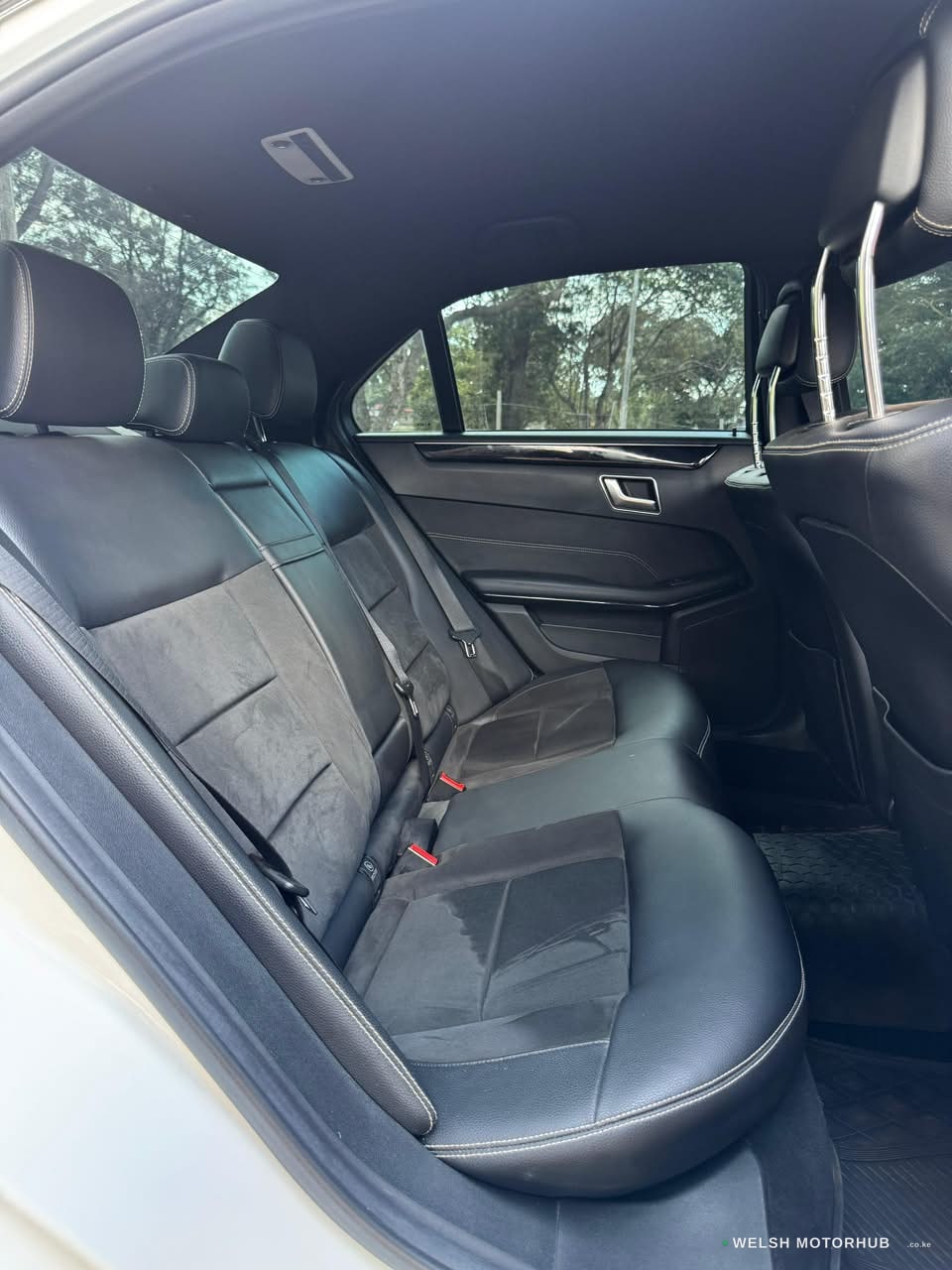 2016 Mercedes-Benz E250 2L Petrol Sedan, photo 11