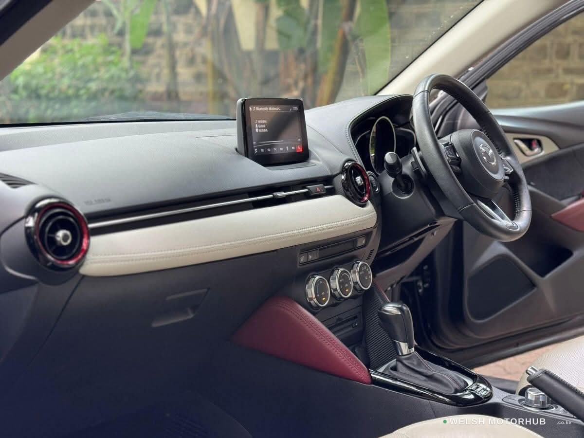 2018 Mazda CX-3 1.5L Petrol Hatchback, photo 11