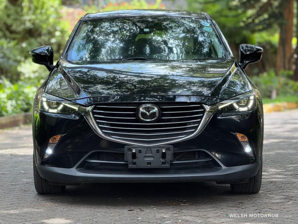 2018 Mazda CX-3 1.5L Petrol Hatchback, photo 2