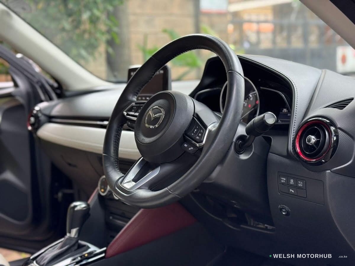 2018 Mazda CX-3 1.5L Petrol Hatchback, photo 9