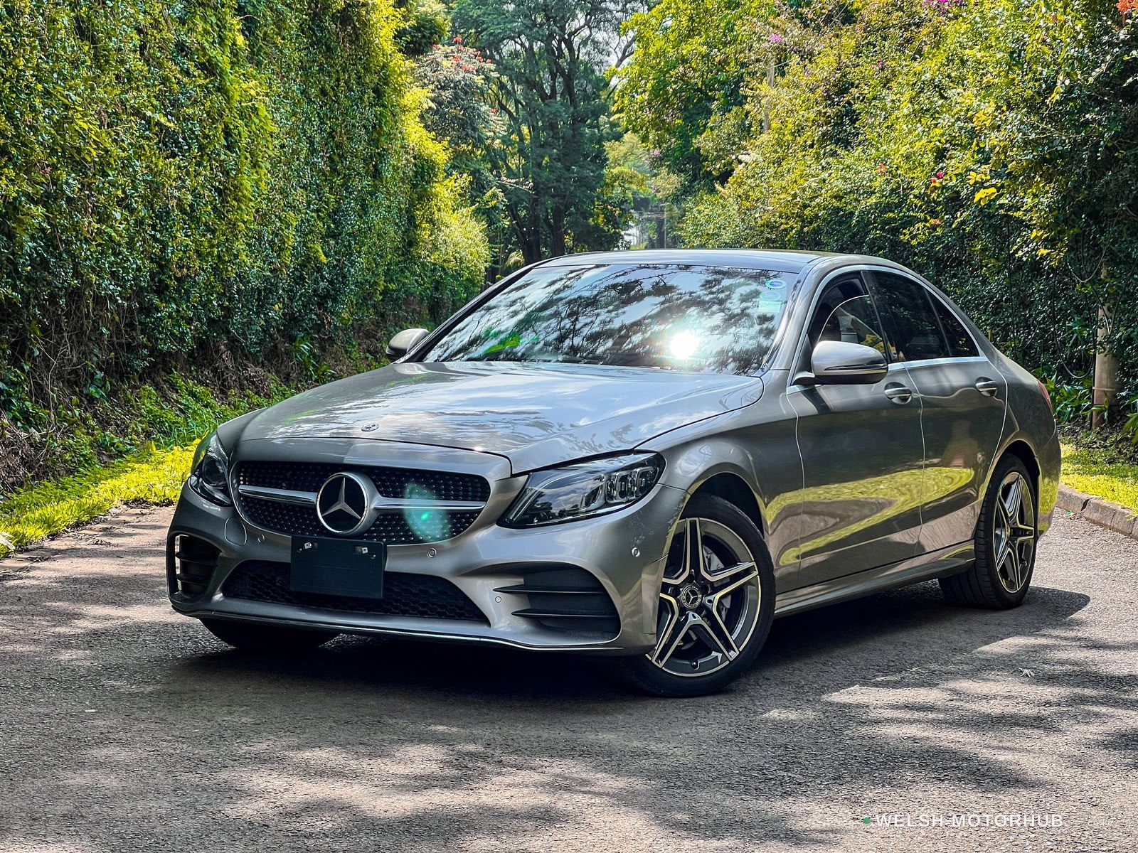2019 Mercedes-Benz C200 1.5L Petrol Sedan, photo 3