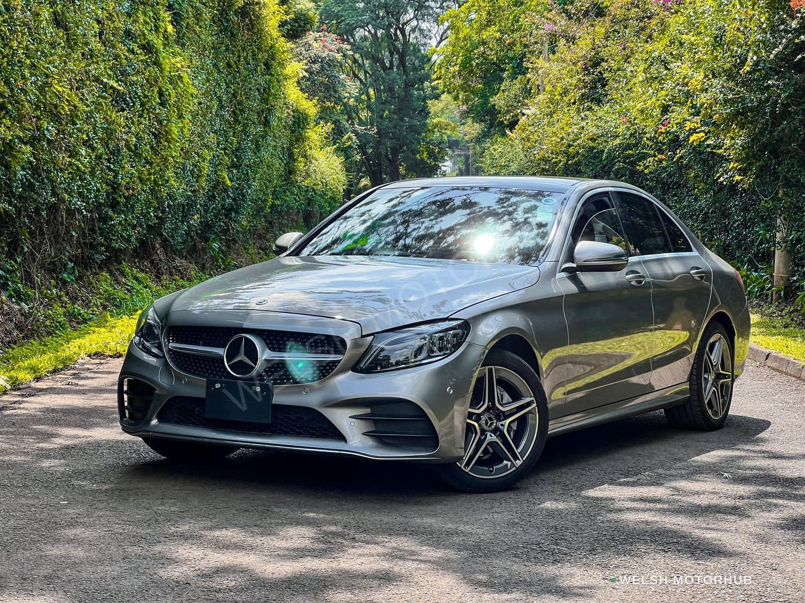 2019 Mercedes-Benz C200 1.5L Petrol Sedan, photo 3