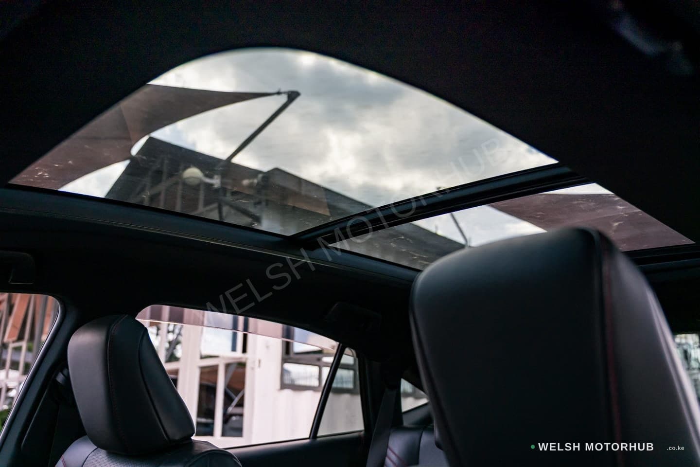 2019 Toyota Harrier 2L Petrol SUV, photo 6