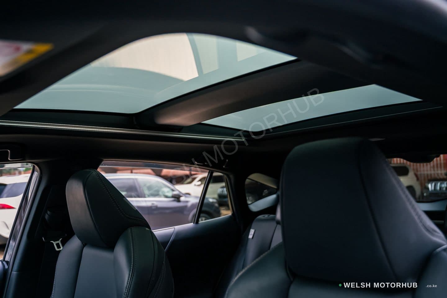 2020 Toyota Harrier 2L Petrol SUV, photo 6