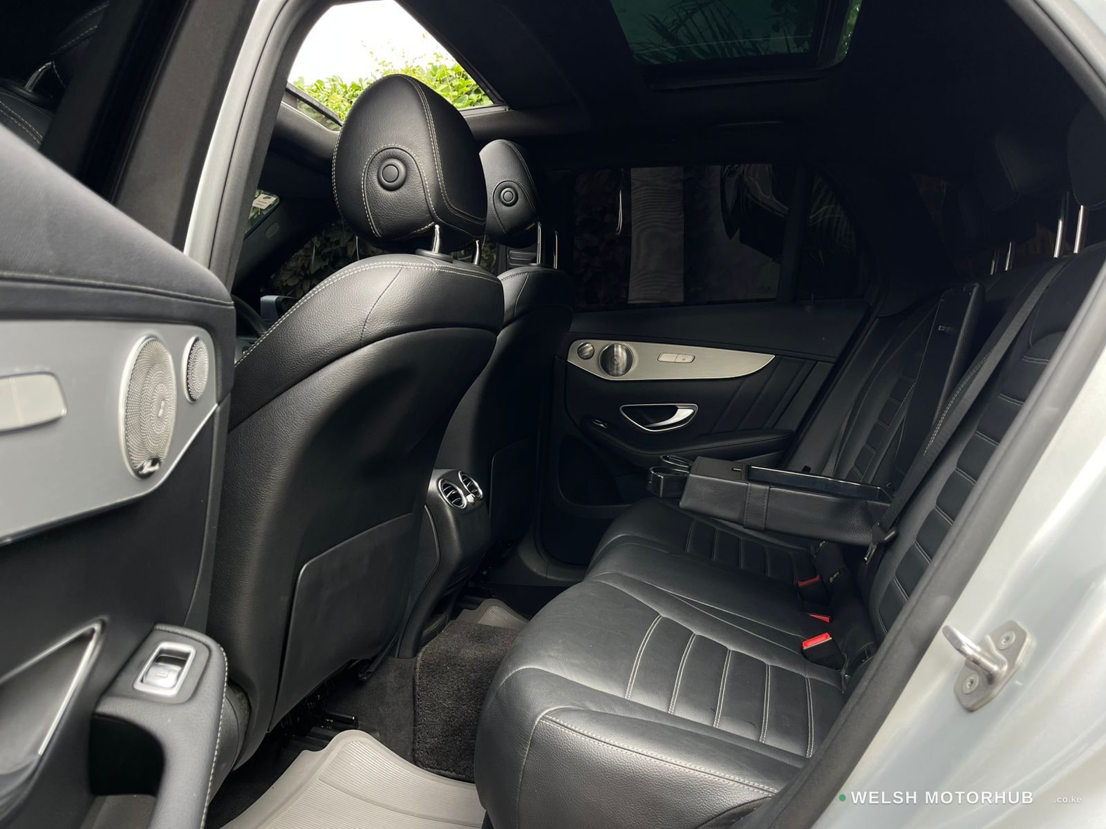 2016 Mercedes-Benz GLC 250 4MATIC 2L Petrol SUV, photo 11