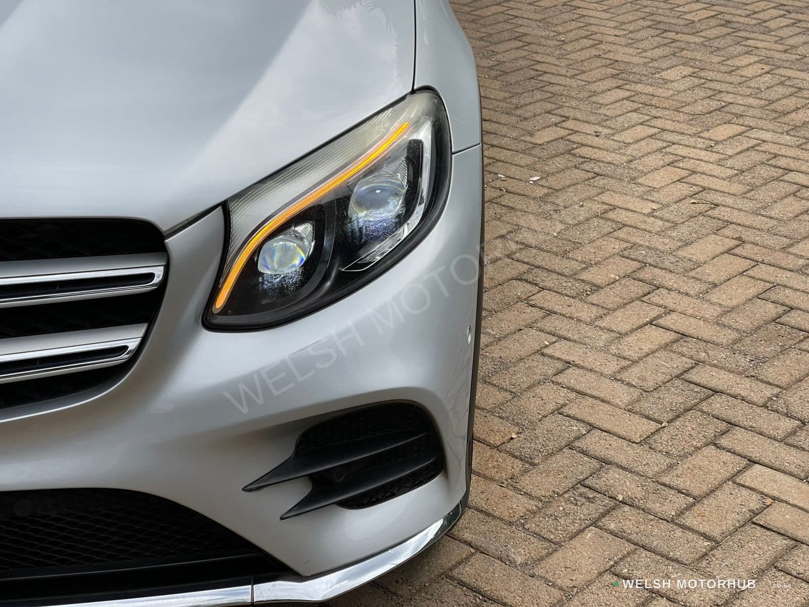 2016 Mercedes-Benz GLC 250 4MATIC 2L Petrol SUV, photo 8