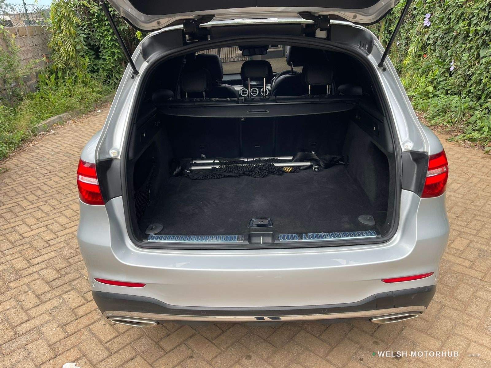 2016 Mercedes-Benz GLC 250 4MATIC 2L Petrol SUV, photo 10
