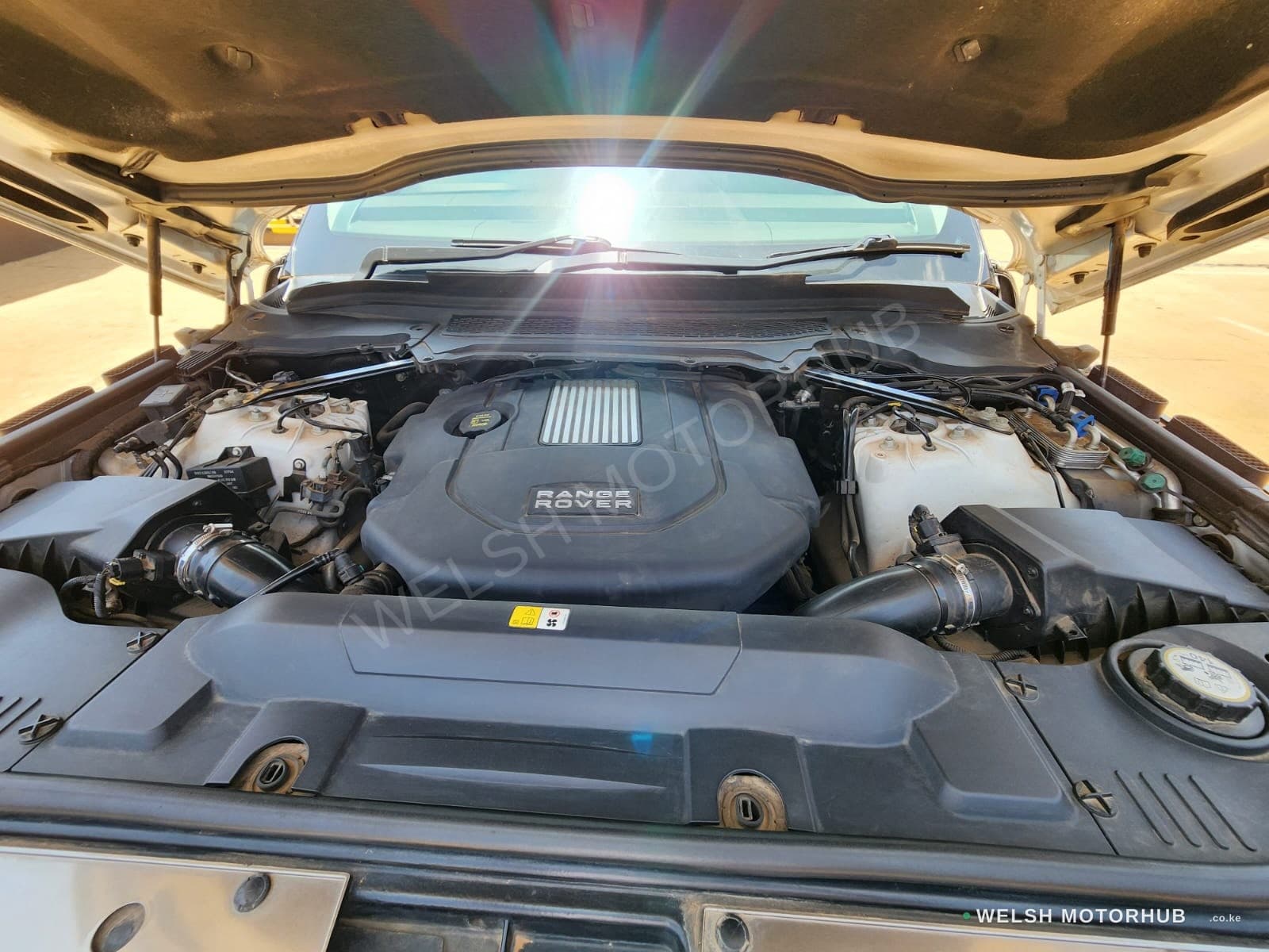 2013 Range Rover Vogue 3L Diesel SUV, photo 10