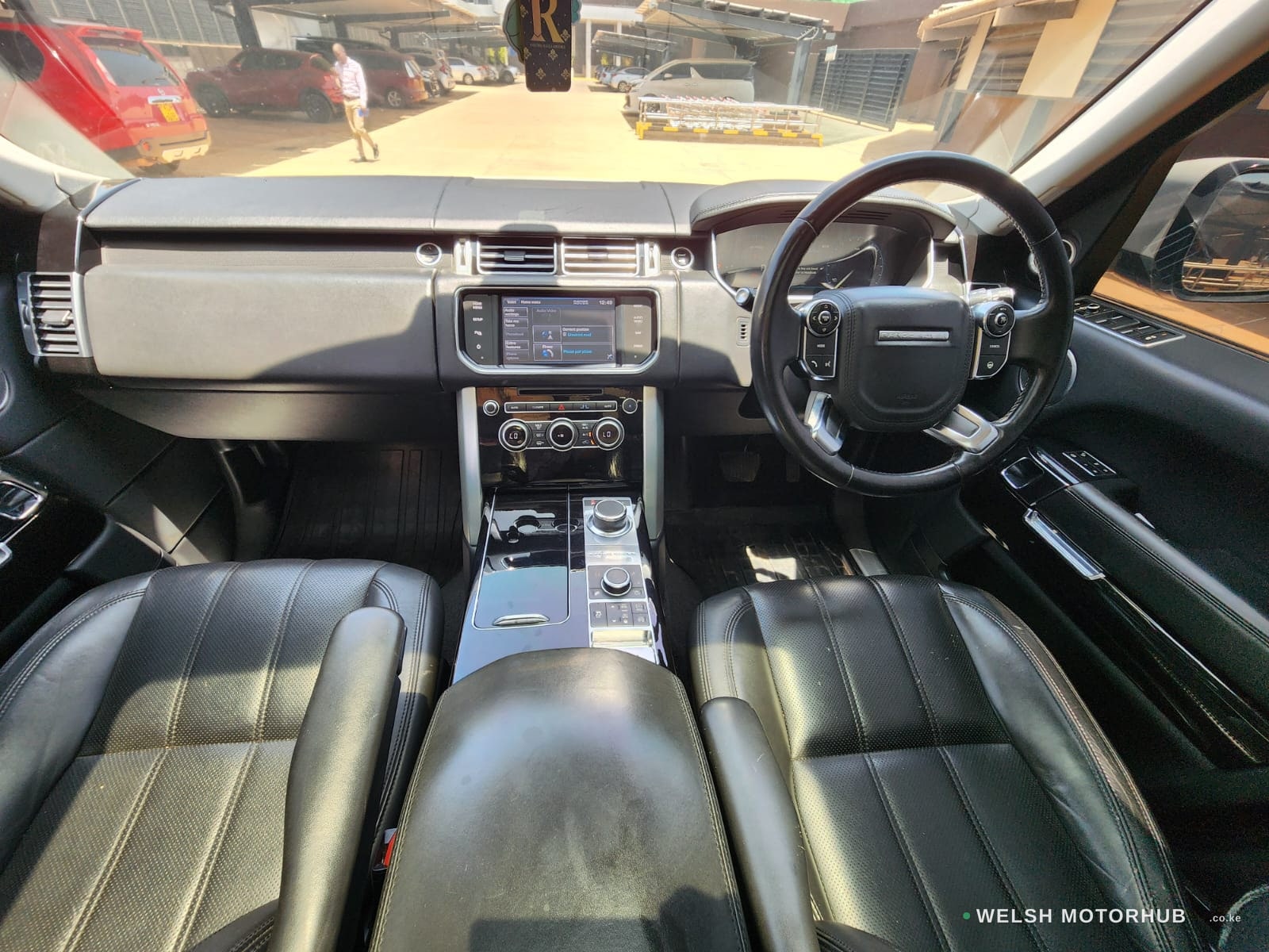 2013 Range Rover Vogue 3L Diesel SUV, photo 11