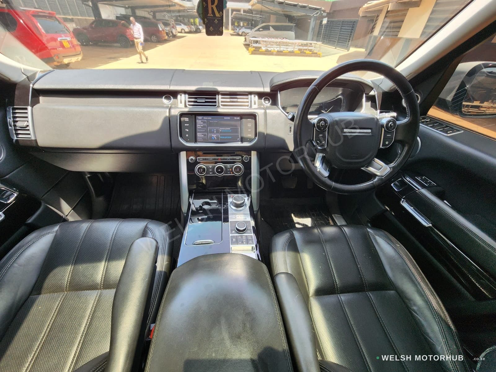 2013 Range Rover Vogue 3L Diesel SUV, photo 11