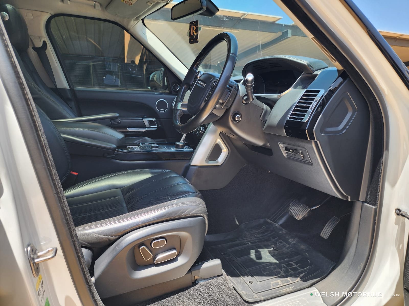 2013 Range Rover Vogue 3L Diesel SUV, photo 12