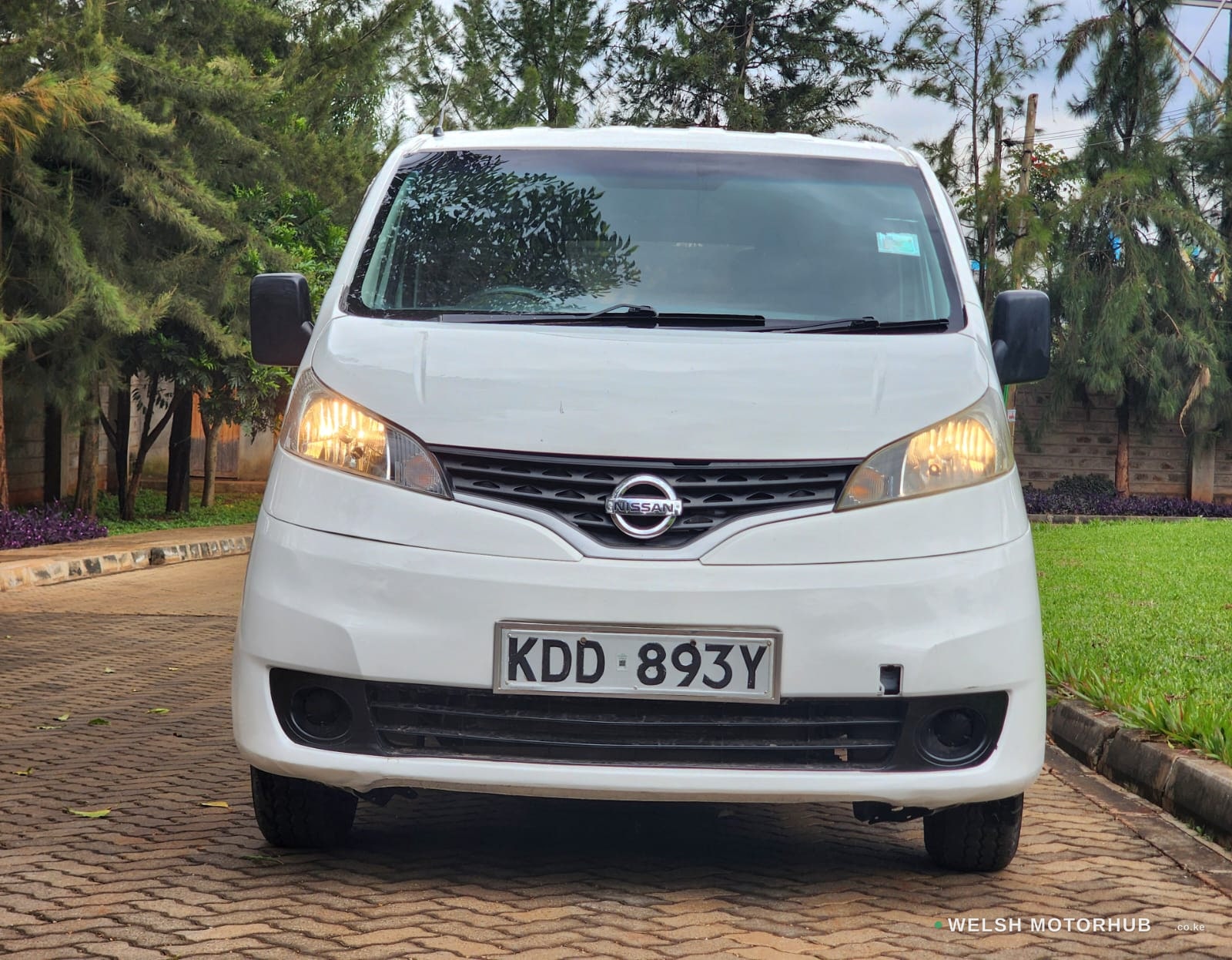 2014 Nissan NV200 Vanette 1.6L Petrol MPV, photo 2