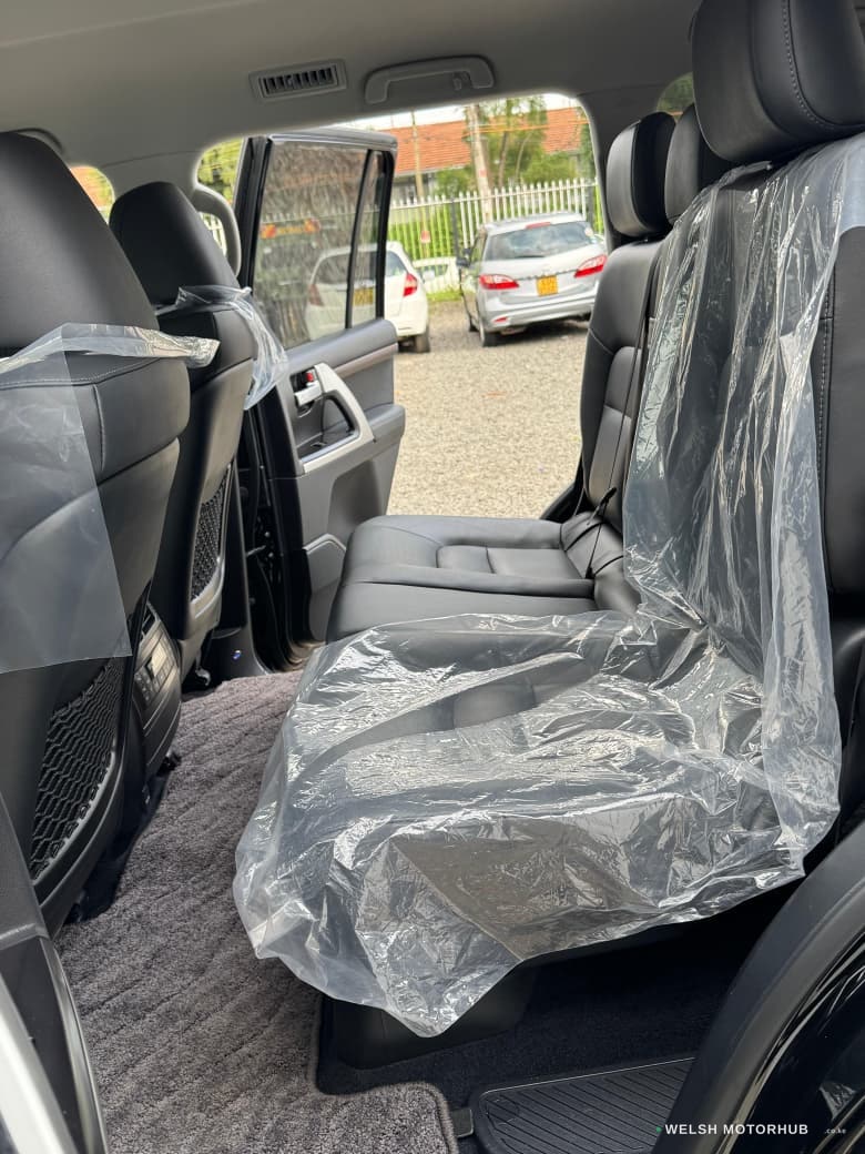2019 Toyota Land Cruiser 200 ZX 4.6L Petrol SUV, photo 8