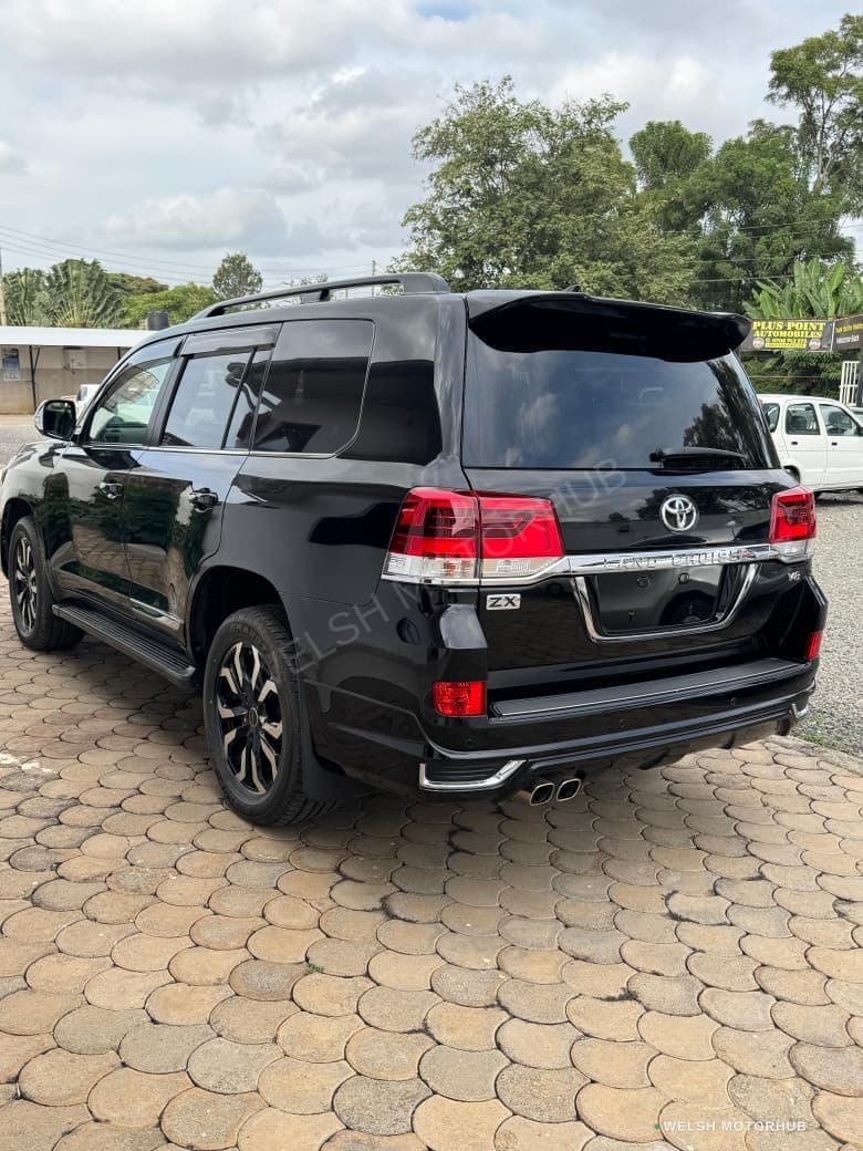 2019 Toyota Land Cruiser 200 ZX 4.6L Petrol SUV, photo 15