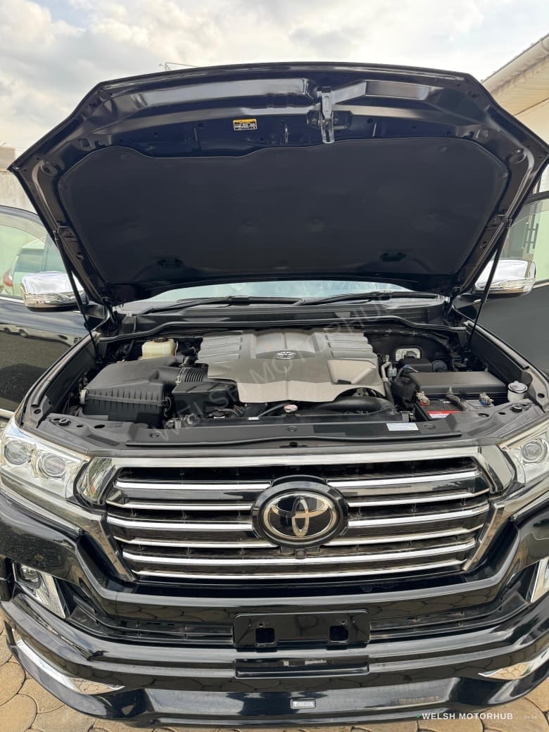 2019 Toyota Land Cruiser 200 ZX 4.6L Petrol SUV, photo 3