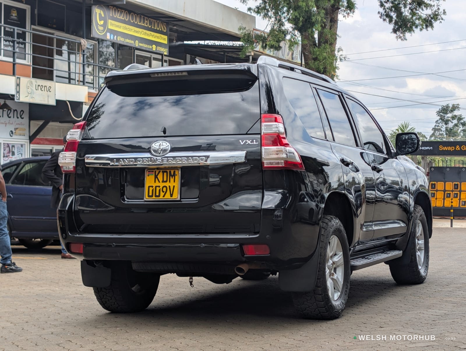 2016 Toyota Land Cruiser Prado J150 2.8L Diesel SUV, photo 4