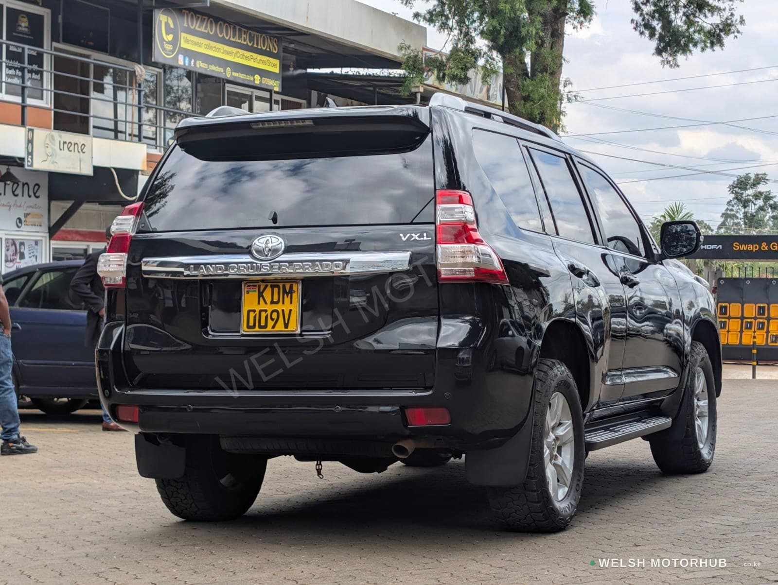 2016 Toyota Land Cruiser Prado J150 2.8L Diesel SUV, photo 4