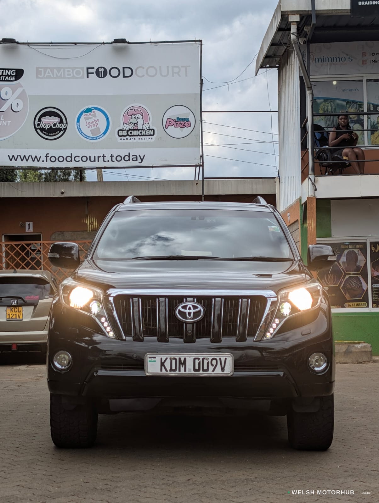 2016 Toyota Land Cruiser Prado J150 2.8L Diesel SUV, photo 2