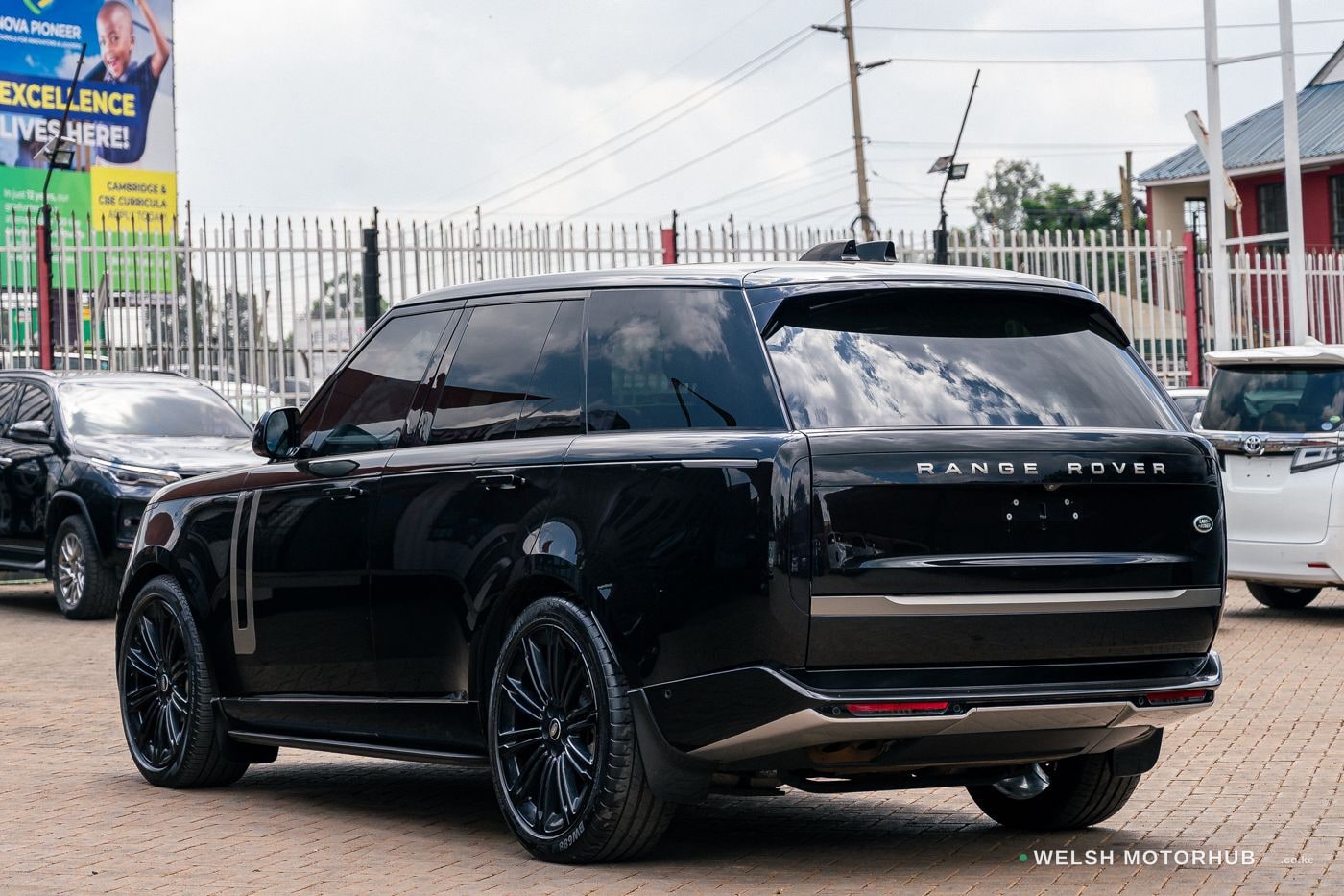 2022 Range Rover D350 HSE 3L Diesel SUV, photo 4