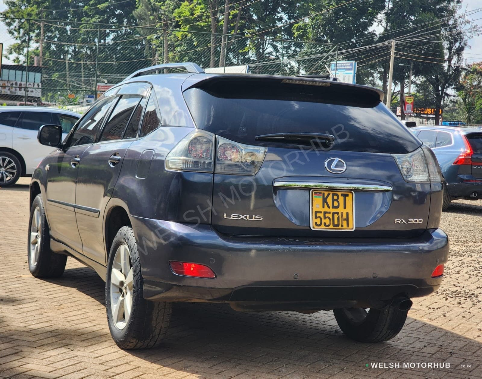 2005 Lexus RX300 3L Petrol SUV, photo 3