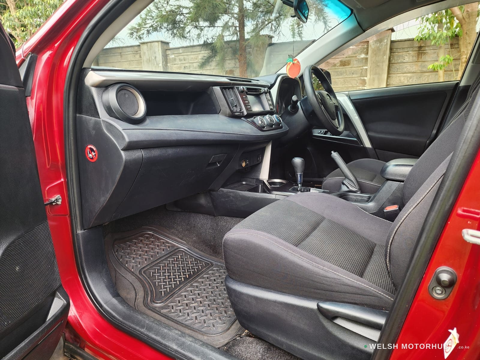 2018 Toyota RAV4 2L Petrol SUV, photo 13